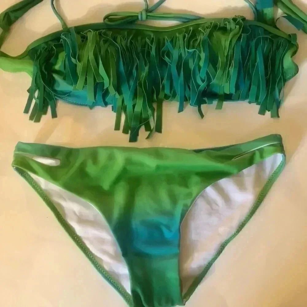 Fringe tye die look bikini